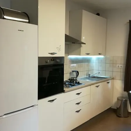 Apartment Emica Jelsa (Hvar)